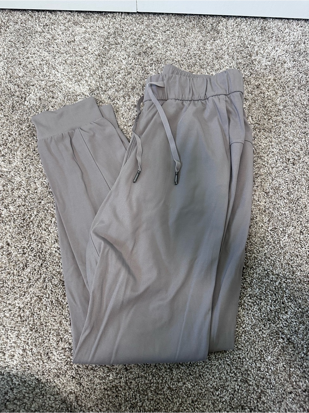 Women's Drawstring Joggers in Taupe